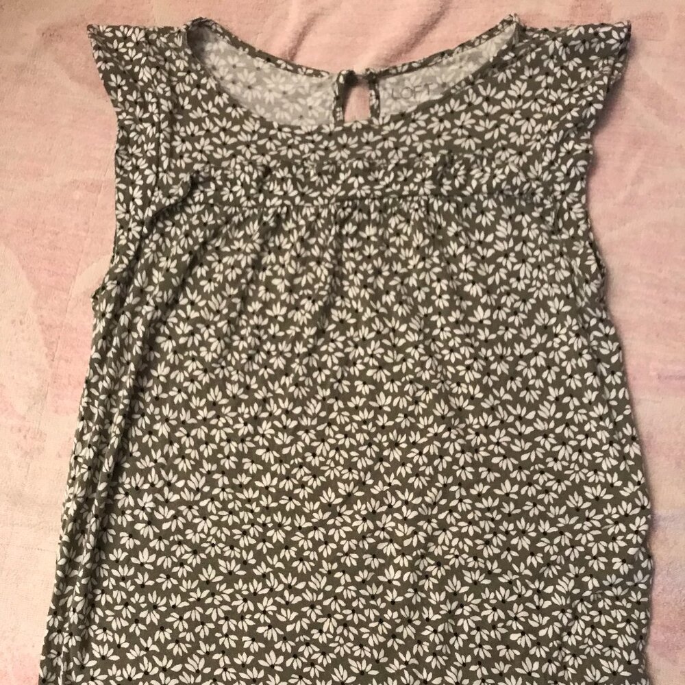 LOFT Outlet Womens top sleeveless